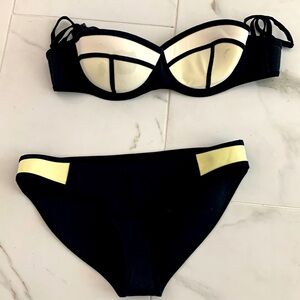 Used triangle swimsuit bottoms large top small